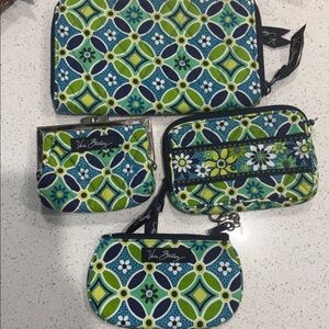 VB Four Pieces Green